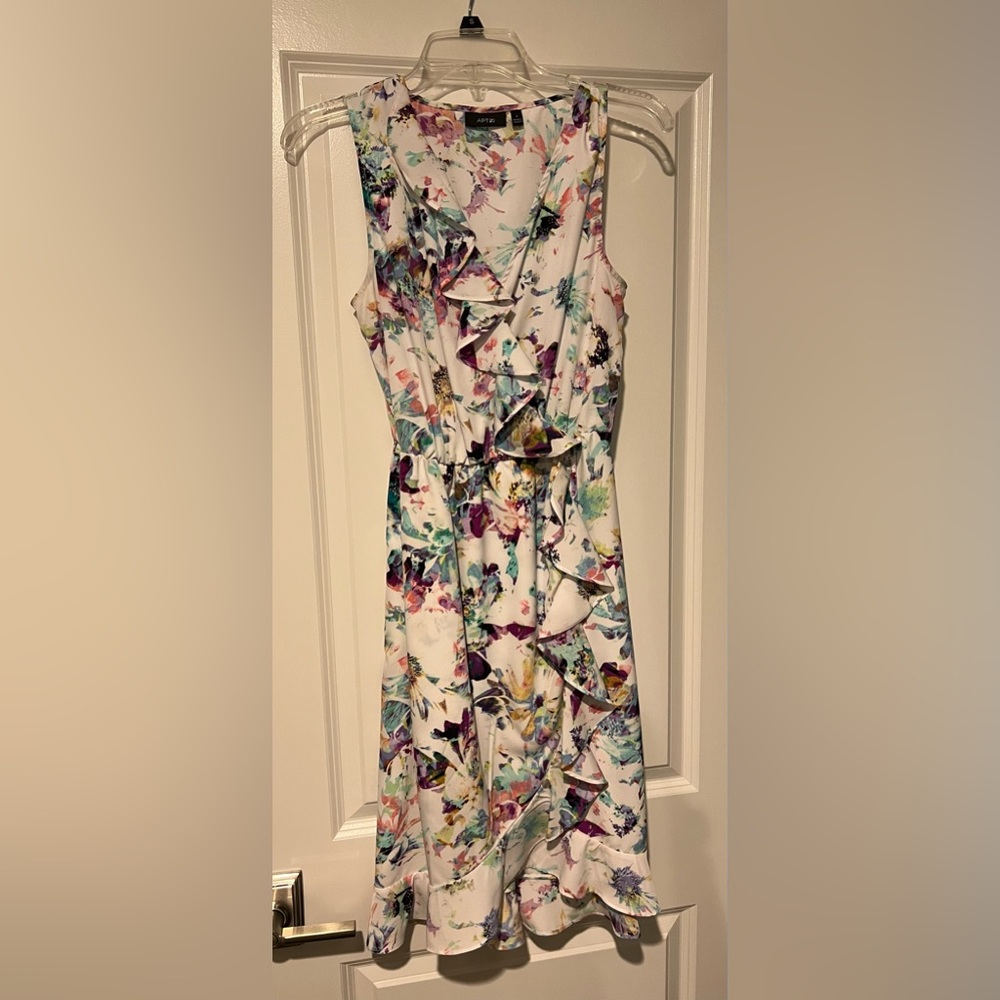 APT 9 womens white floral ruffle dress
